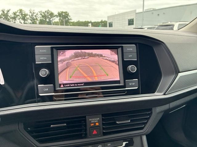 Used 2019 Gray Volkswagen 1.4T S image 22