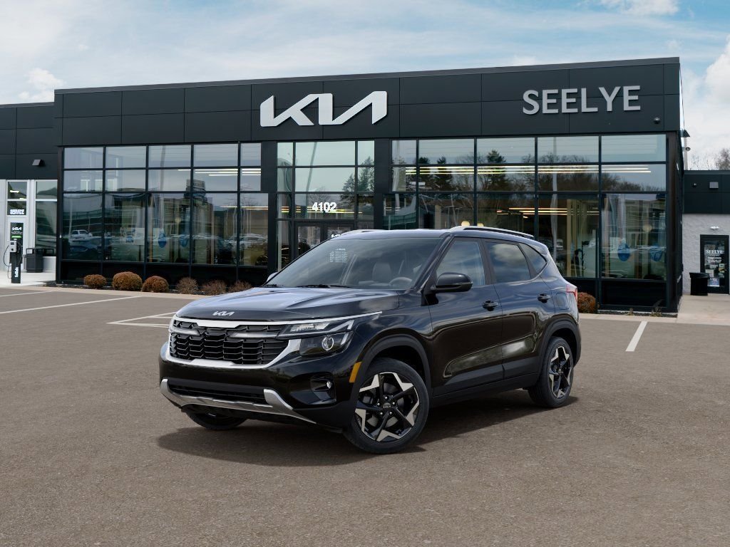 New 2026 Fusion Black Kia S image 1