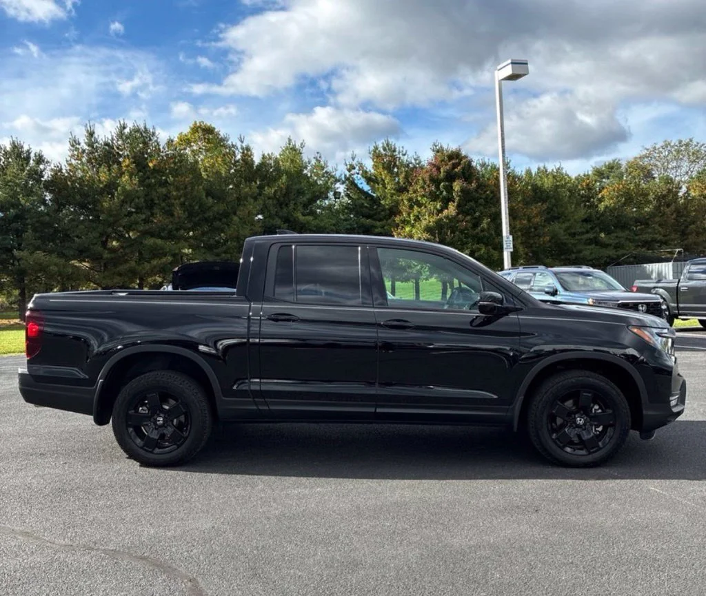 Used 2026 Black Honda Black Edition image 8