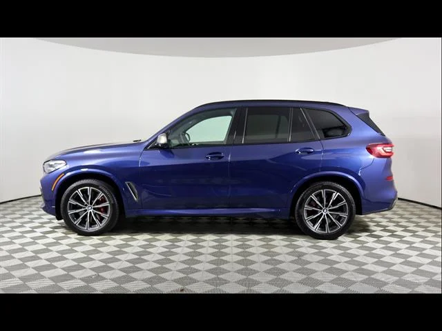 2023 BMW X5 M50i's photo