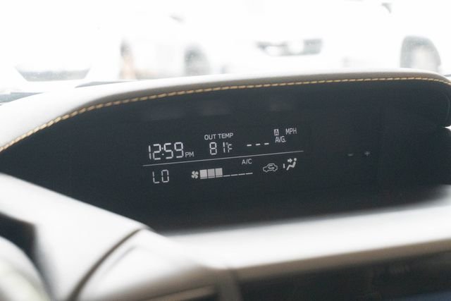 Used 2022 Silver Subaru Sport image 23