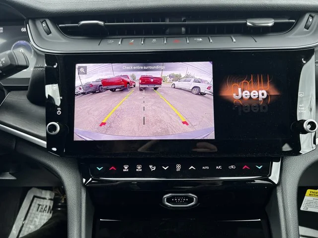 2026 Jeep Grand Cherokee Laredo - Photo 7