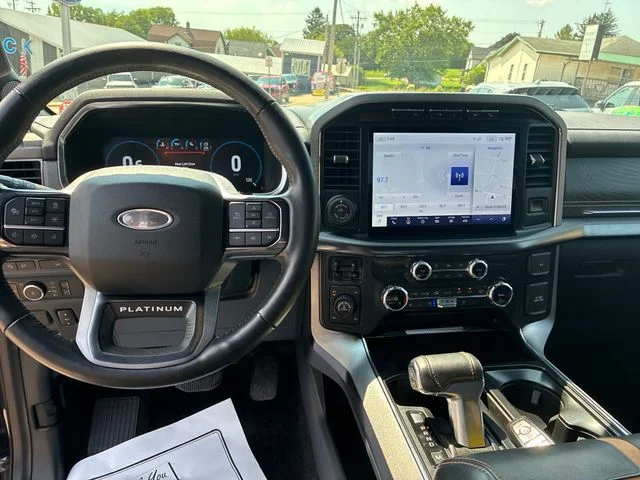 Used 2022 Quartz Metallic Ford Platinum image 15