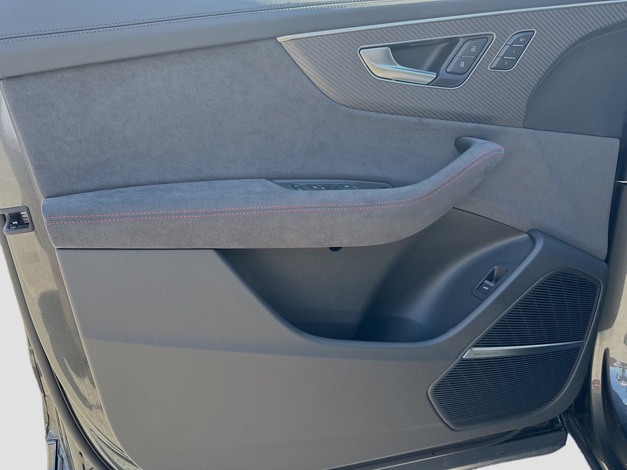 New 2026 Daytona Gray Pearl Effect Audi performance image 21