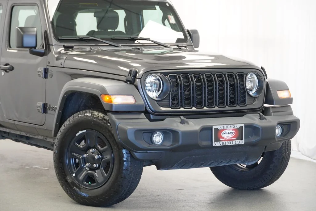 Used 2024 Gray Jeep Sport image 6