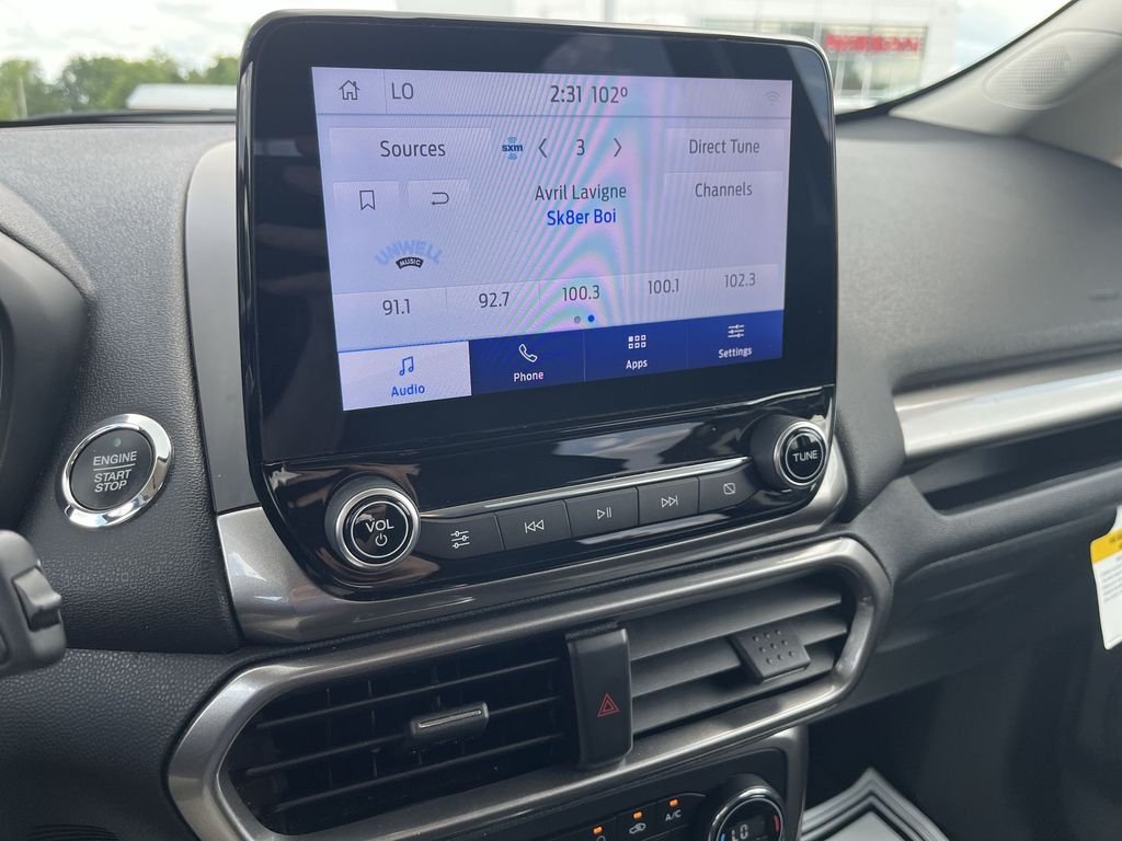 Used 2020 Gray Ford SE image 16