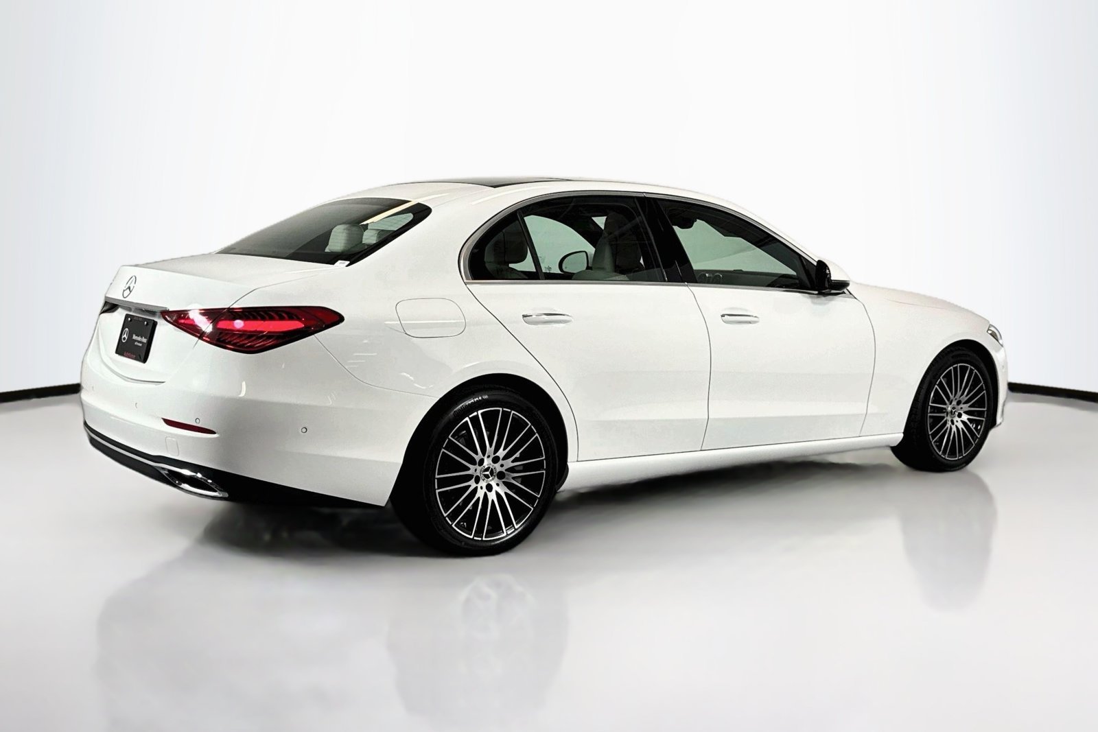 New 2026 Polar White Mercedes-Benz C 300 image 5