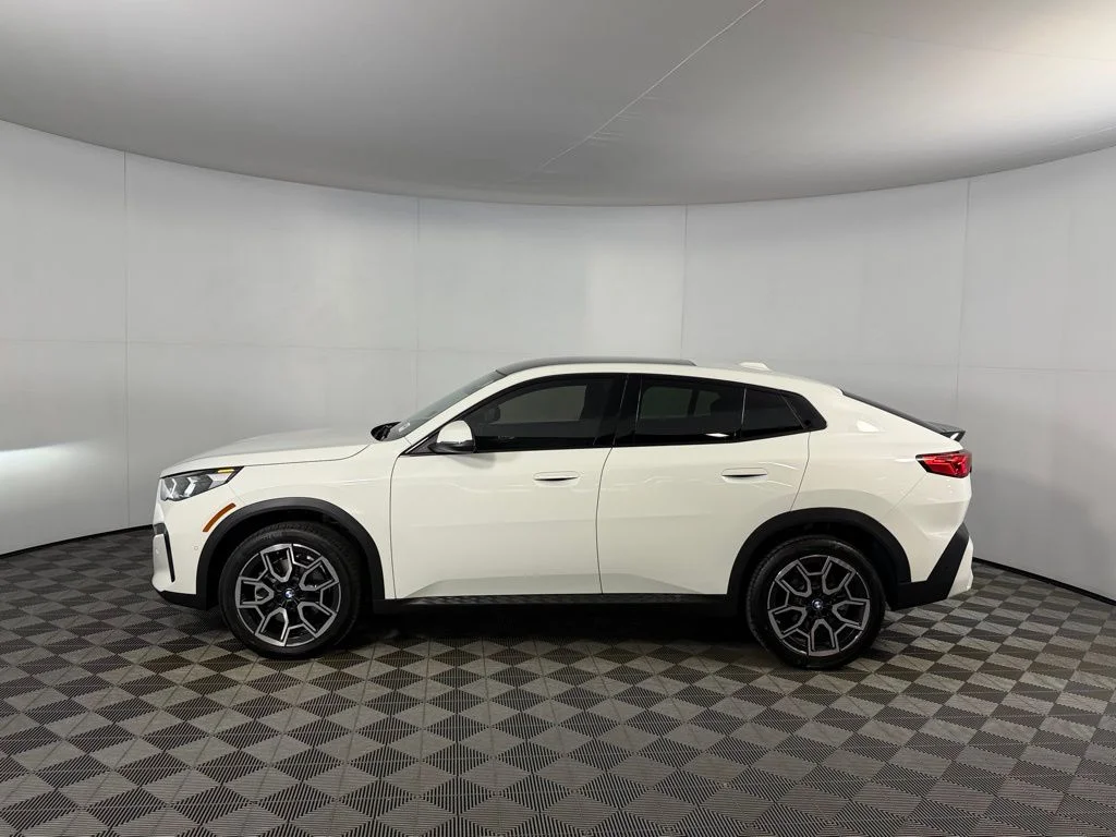 Certified Used 2025 White BMW xDrive28i image 7