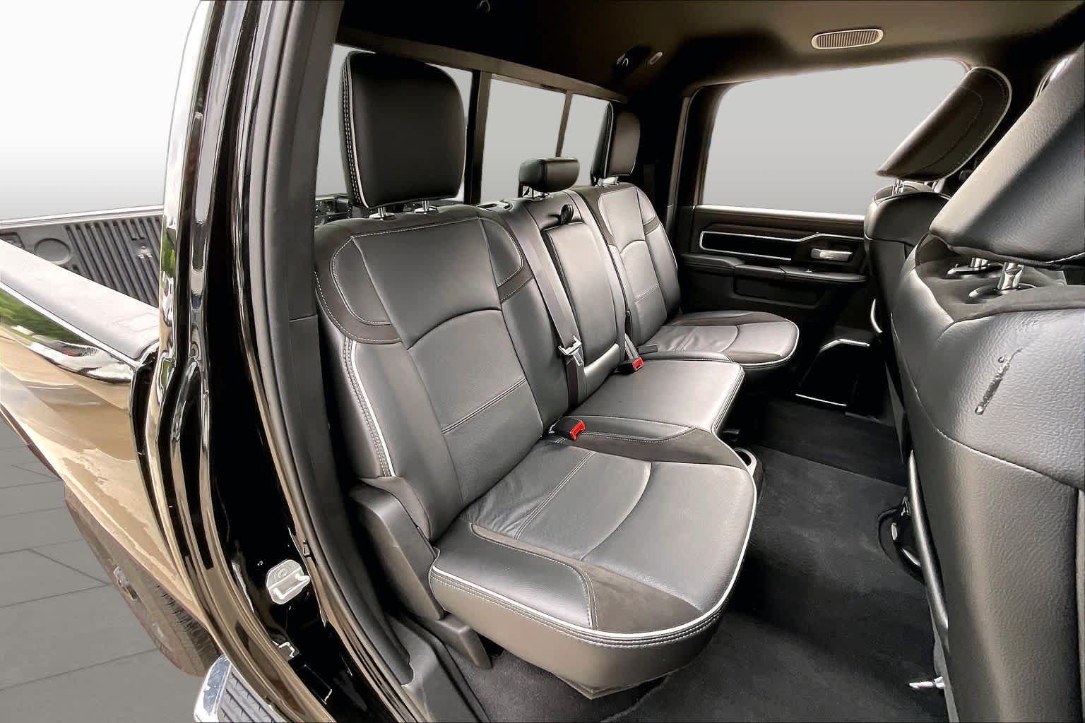 Used 2026 Diamond Black Crystal Pearlcoat Ram Laramie image 19