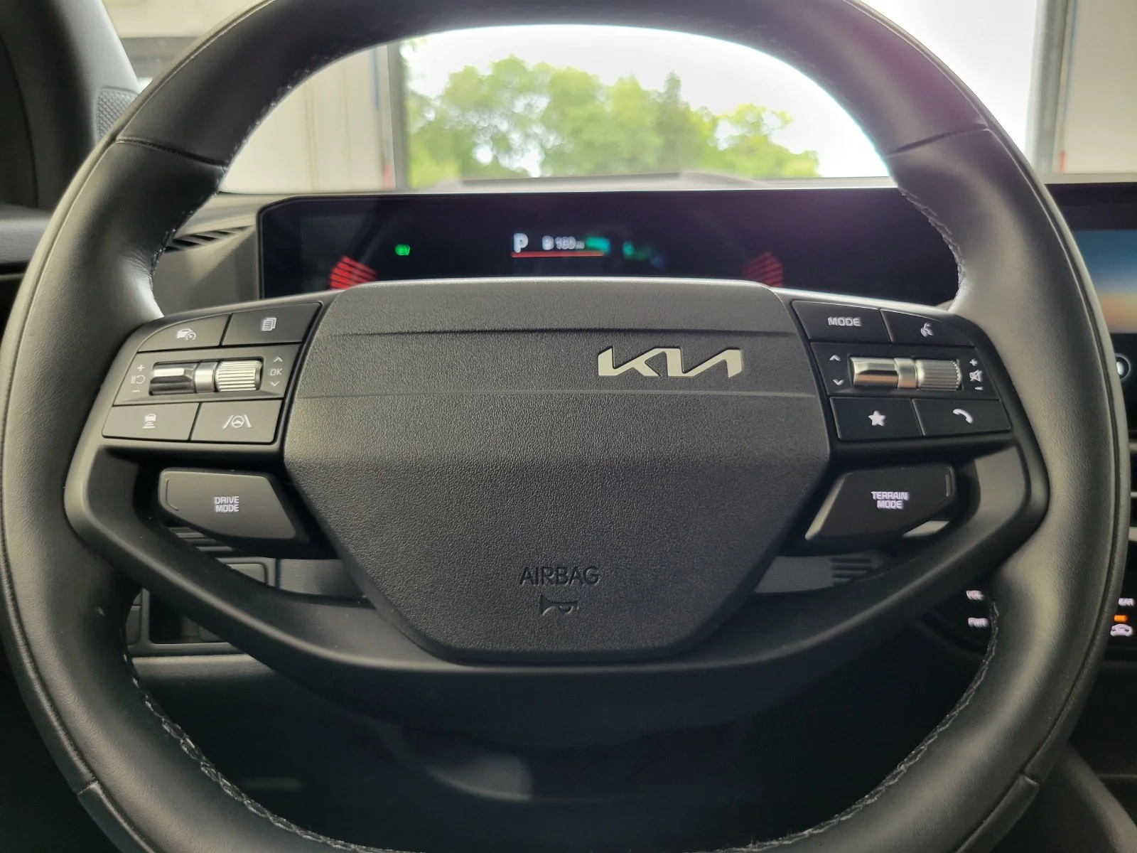 Certified Used 2026 Black Kia X-Line image 13