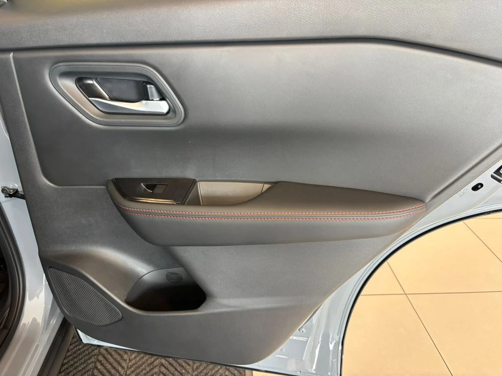 New 2026 Boulder Gray Pearl Nissan Rock Creek image 27