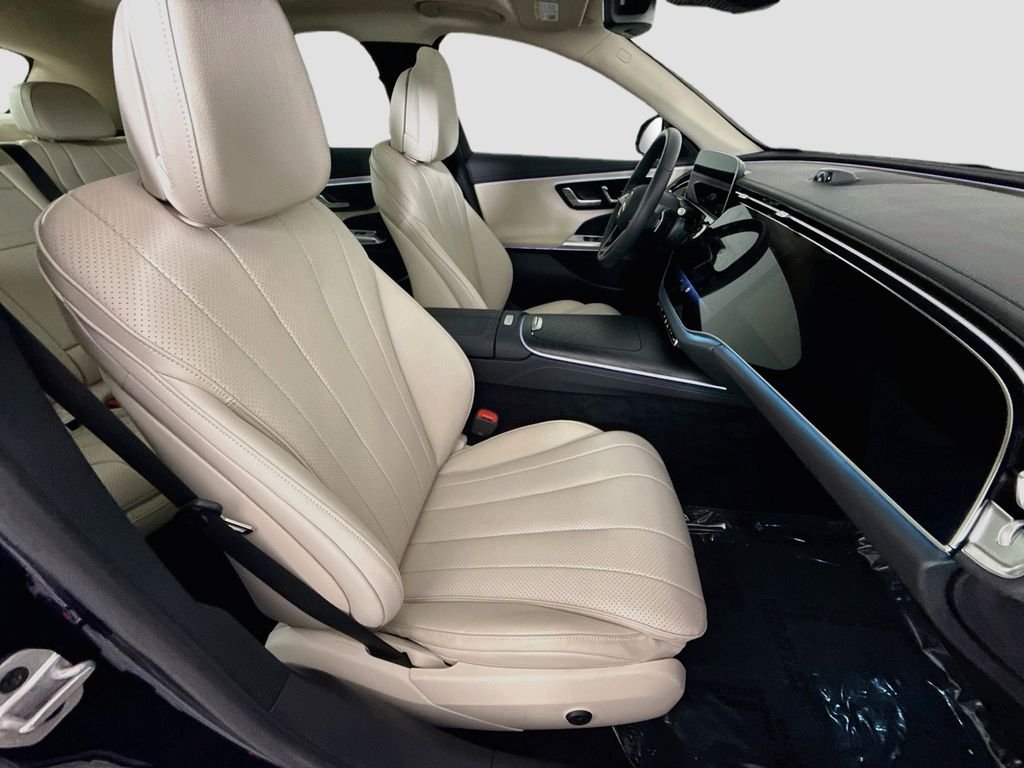 Used 2025 Black Mercedes-Benz E 450 image 28