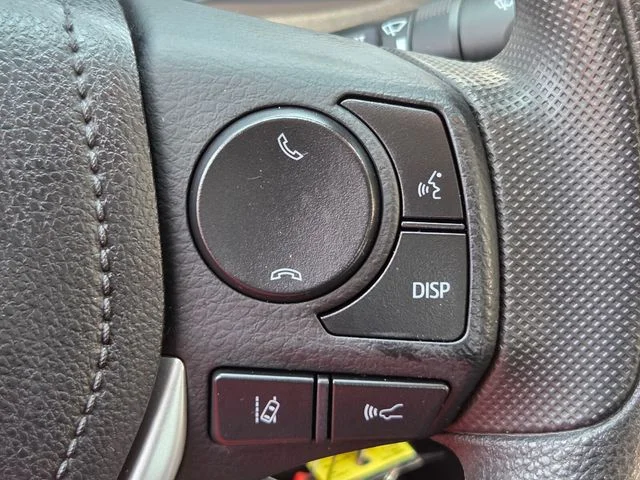 Used 2019 Gray Toyota LE image 22