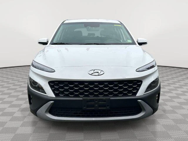 Used 2023 Lunar White Hyundai SE image 7
