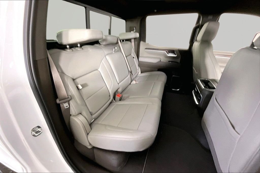 Used 2026 White GMC SLT image 25