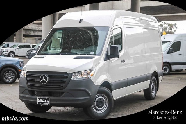 2025 Mercedes-Benz Sprinter Cargo Van Cargo 144WB High Roof RWD 2.0L I4 Diesel Turbo HO