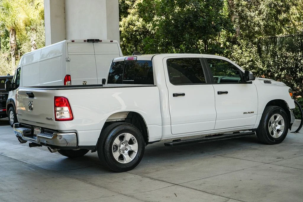 Used 2023 White Ram Big Horn/Lone Star image 6
