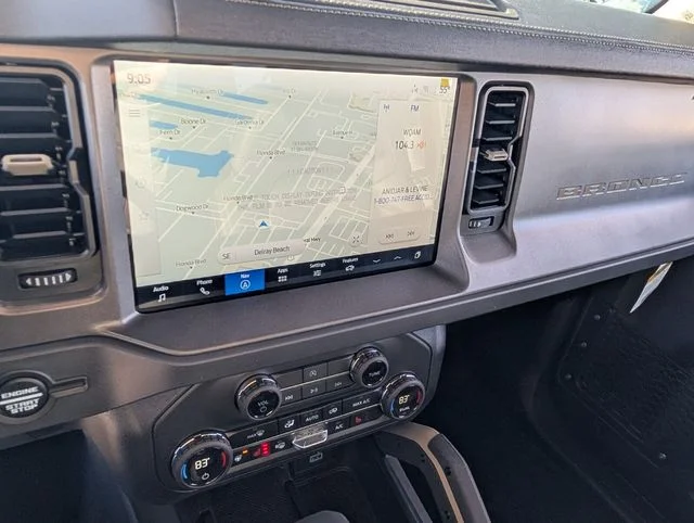 New 2025 Azure Gray Metallic Tri-Coat Ford Badlands® image 12