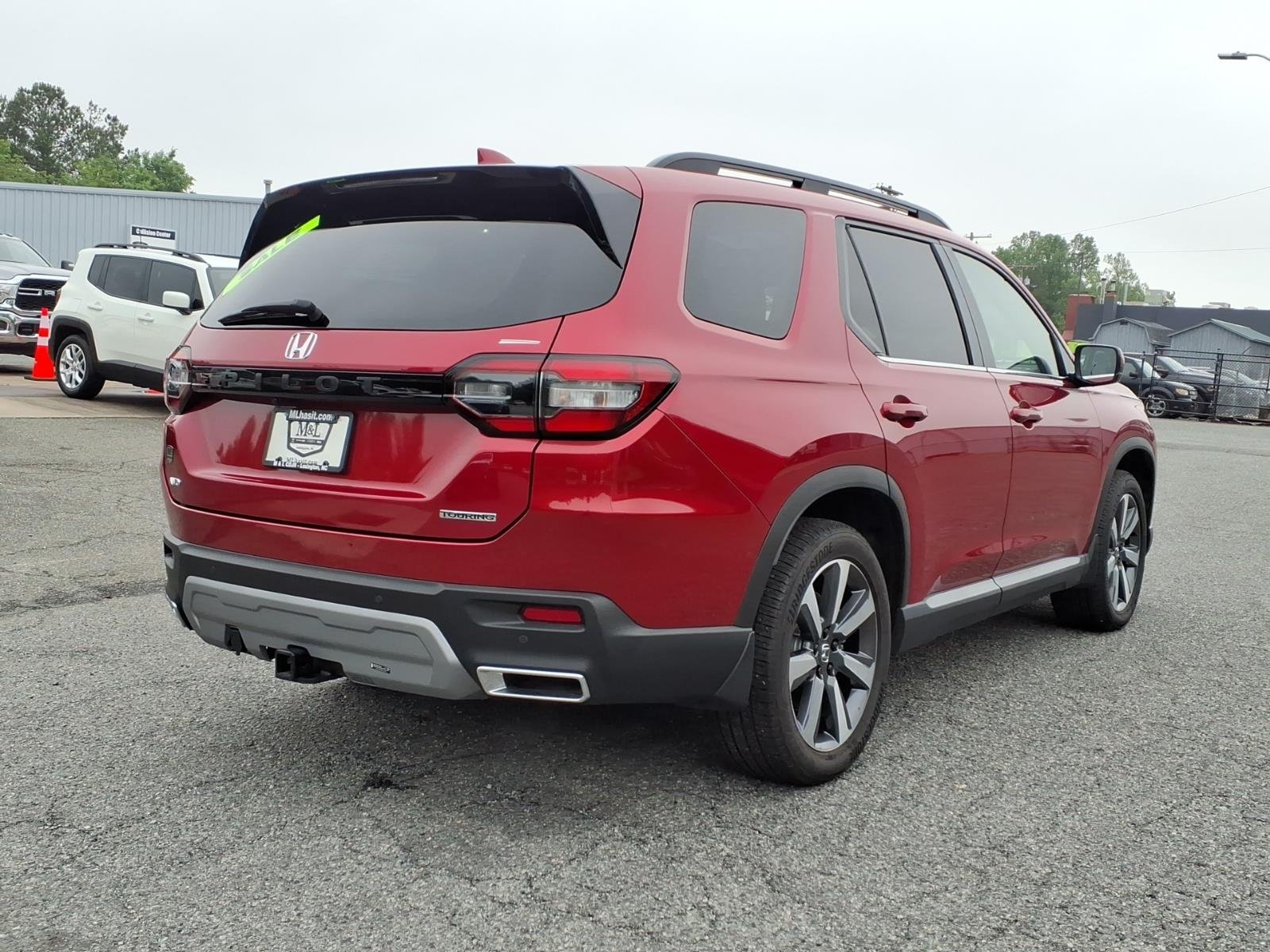 Used 2025  Honda Touring image 25
