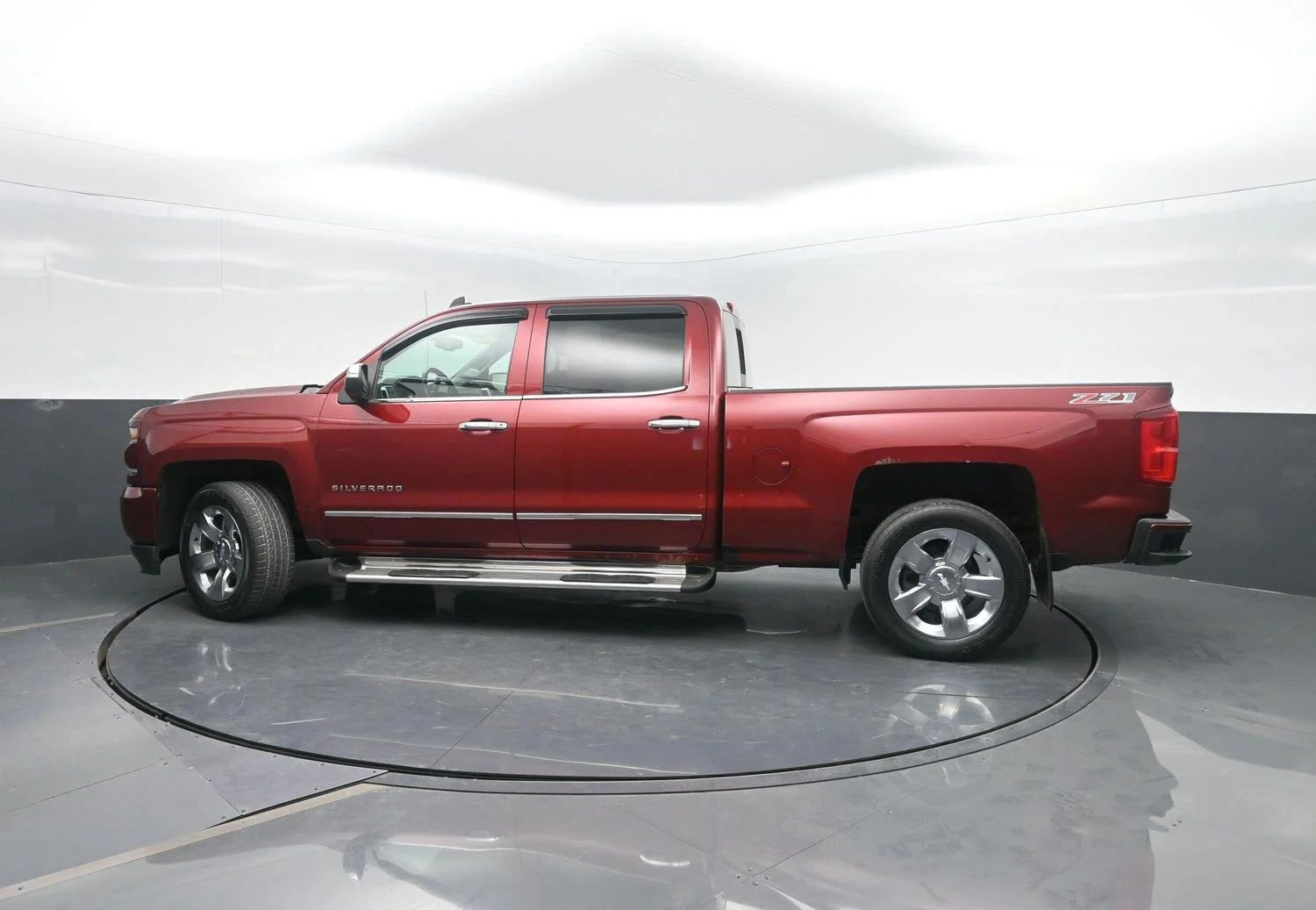 Used 2017 Siren Red Tintcoat Chevrolet LTZ image 42
