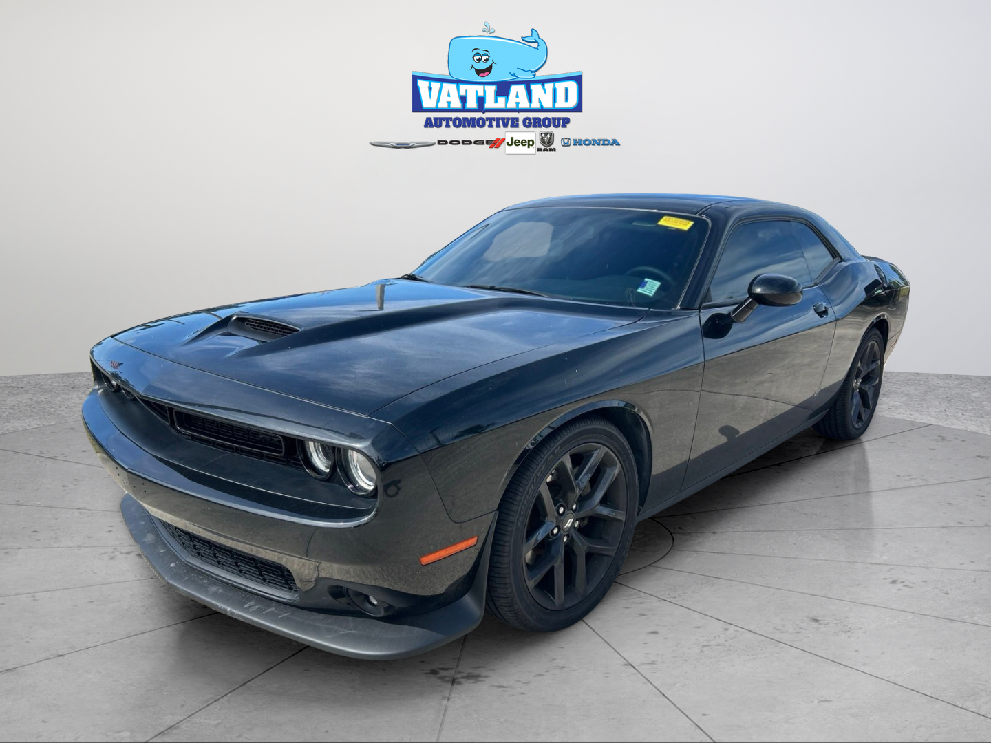 2022 Dodge Challenger GT Auto's photo