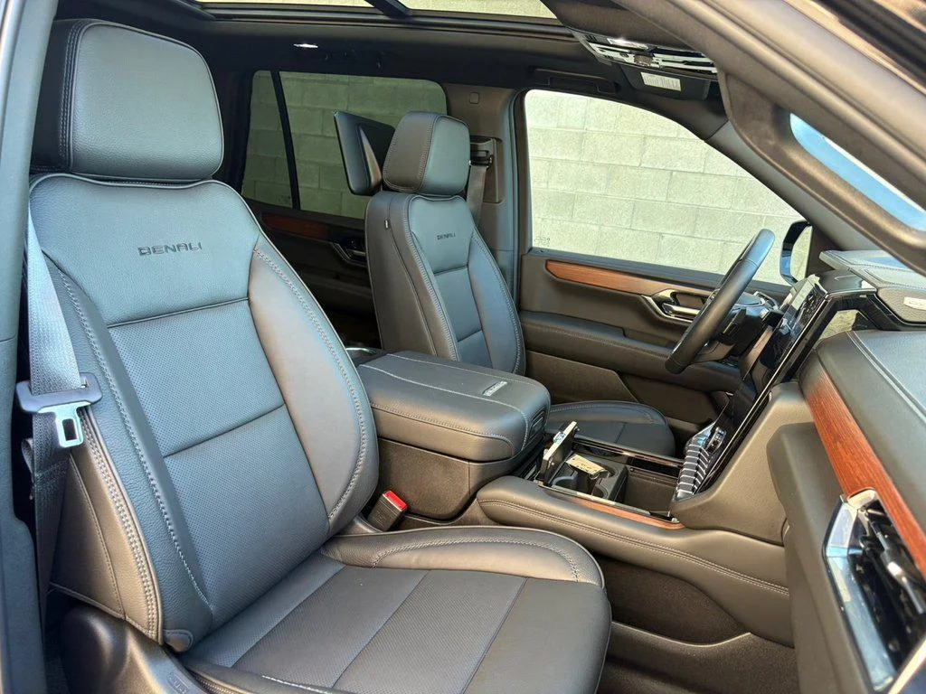 2026 GMC Yukon DENALI - Photo 26