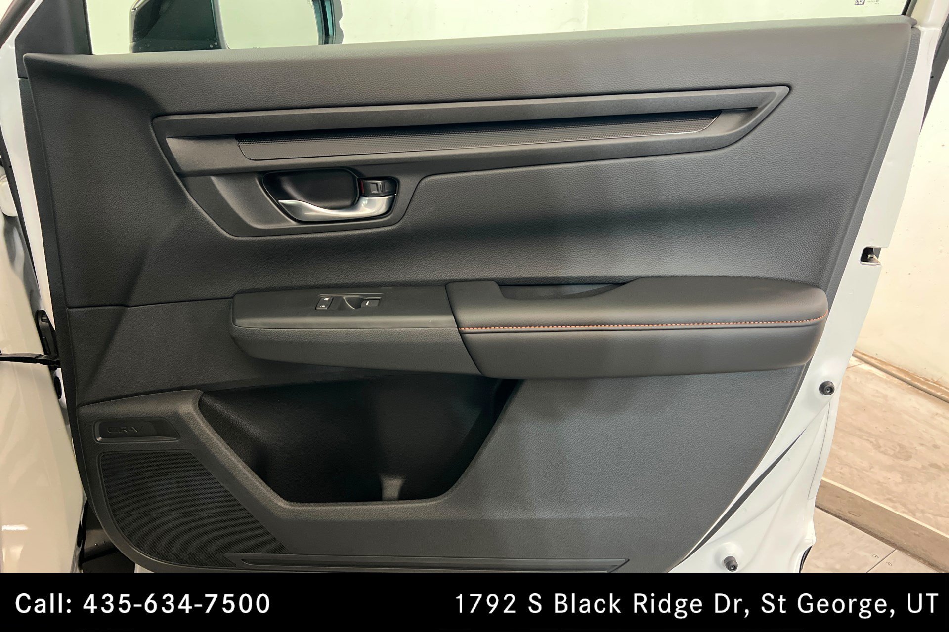 Used 2024 Summit White Buick Sport Touring image 145