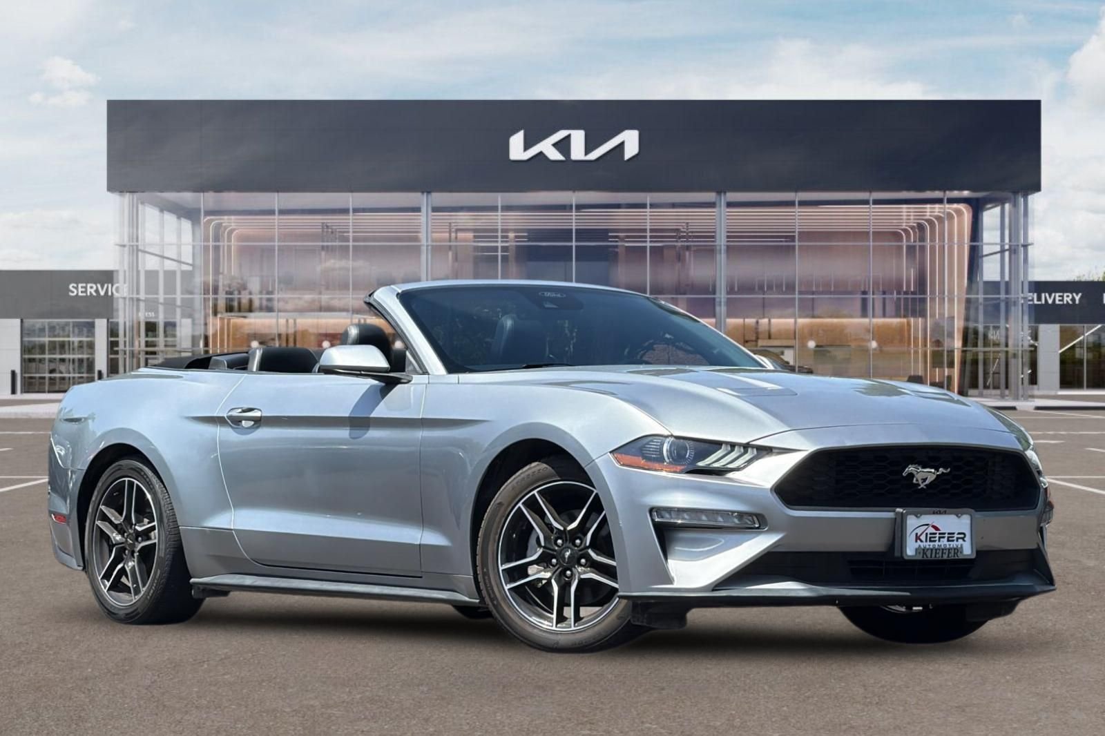Used 2023 Silver Ford EcoBoost Premium image 2