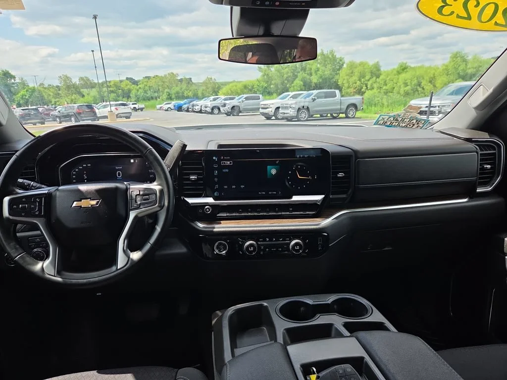 Certified Used 2023 Summit White Chevrolet LT (2FL) image 11