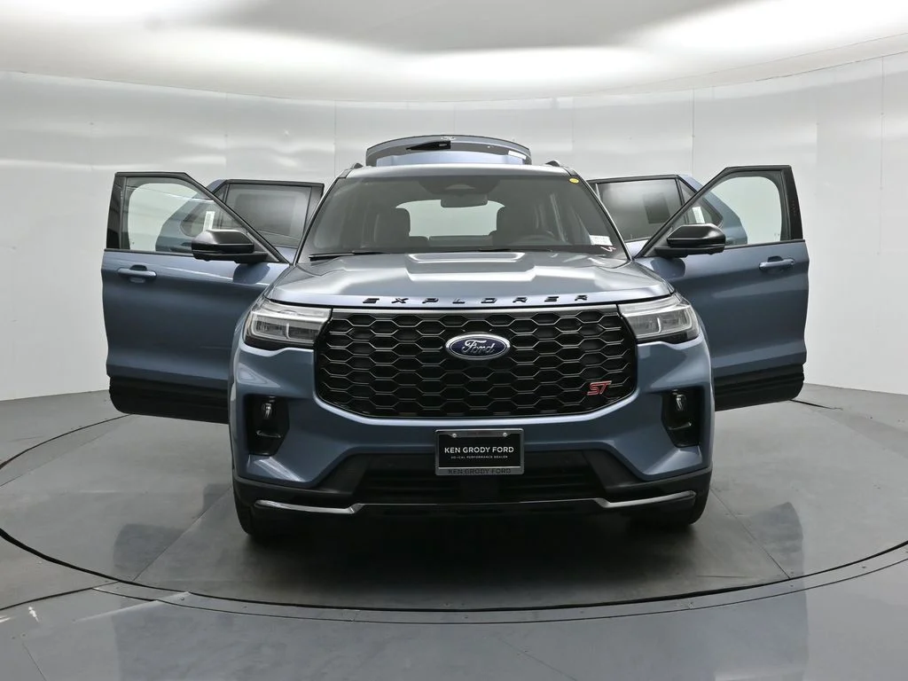 New 2026 Vapor Blue Metallic Ford ST image 31