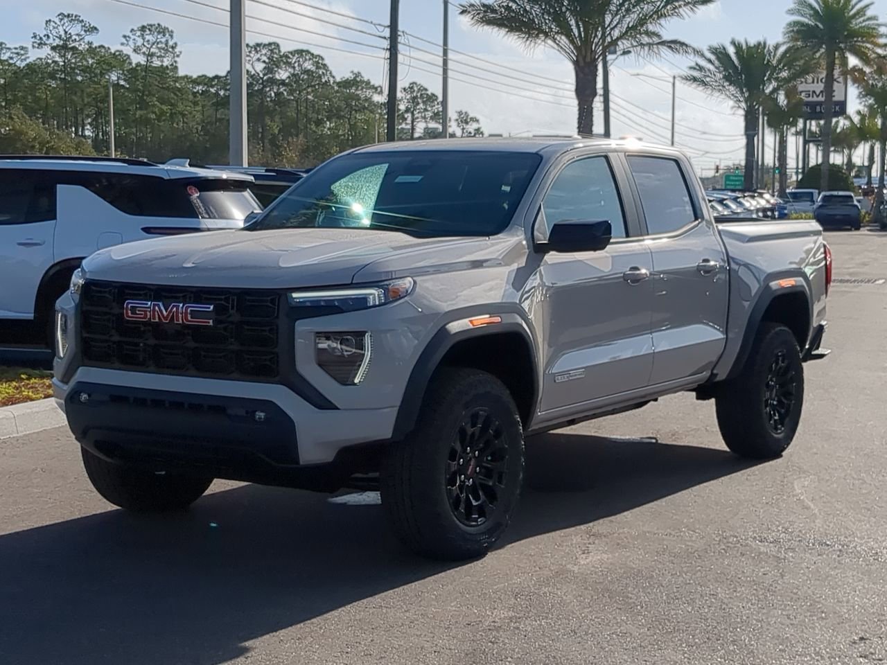 2026 GMC Canyon 2WD Elevation Crew Cab Short Box's photo