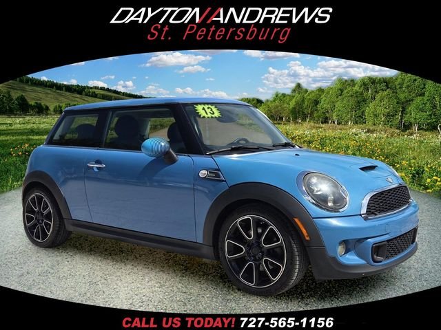2013 MINI Cooper S's photo