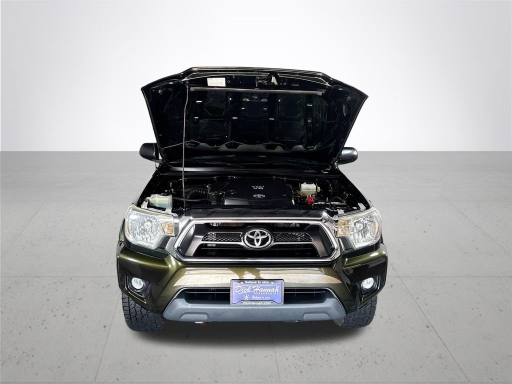 Used 2013 Green Toyota Base image 21