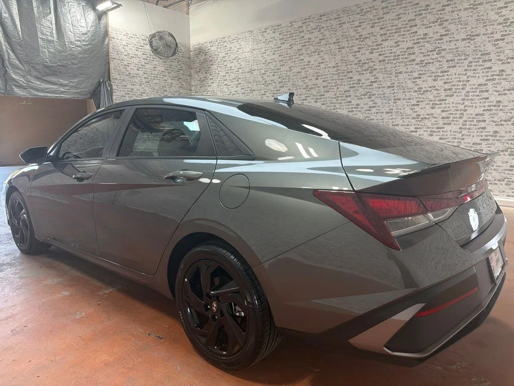 Used 2026 Amazon Gray Hyundai SEL Sport image 5