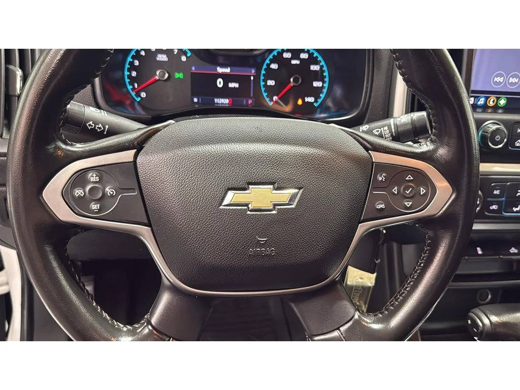 Used 2020 Summit White Chevrolet LT image 18