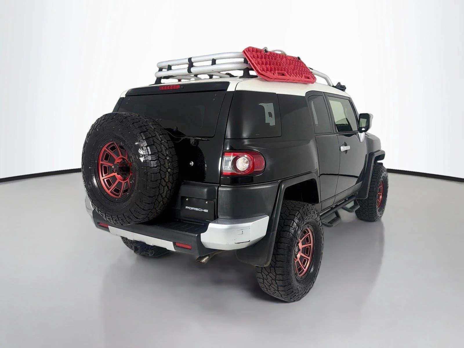Used 2014 Black Toyota SR image 22