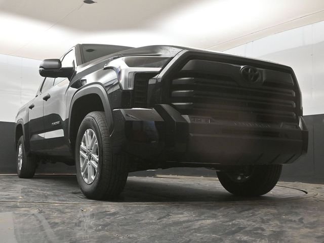 2026 Toyota Tundra SR5 - Photo 16