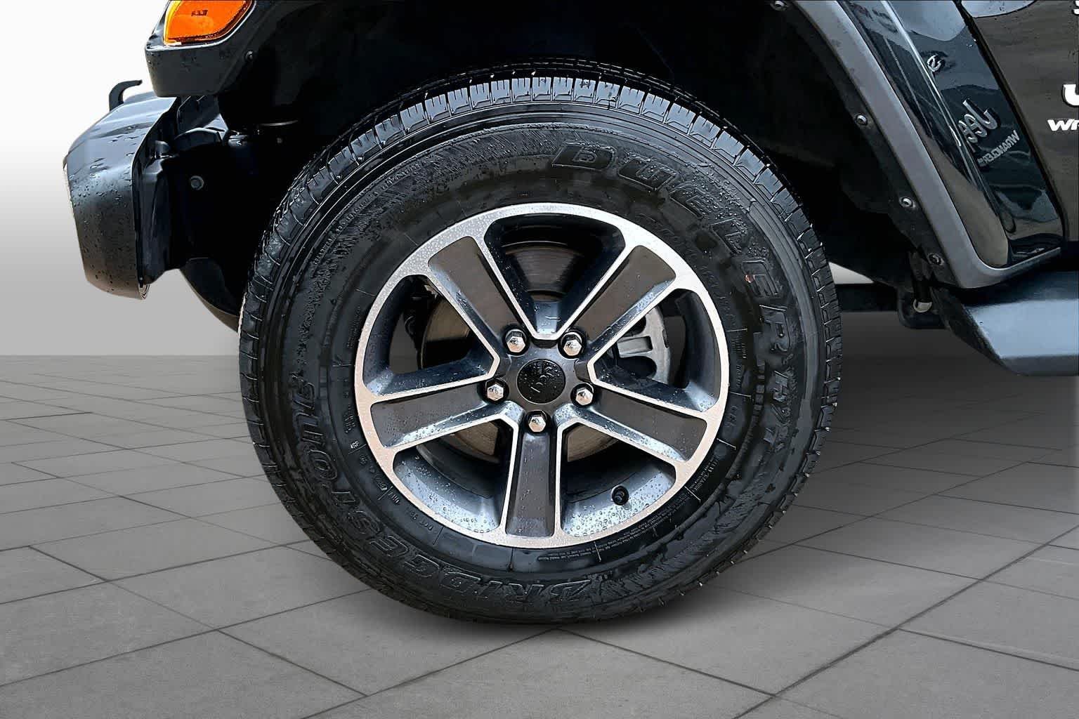 Used 2023 Black Clearcoat Jeep Sahara image 13