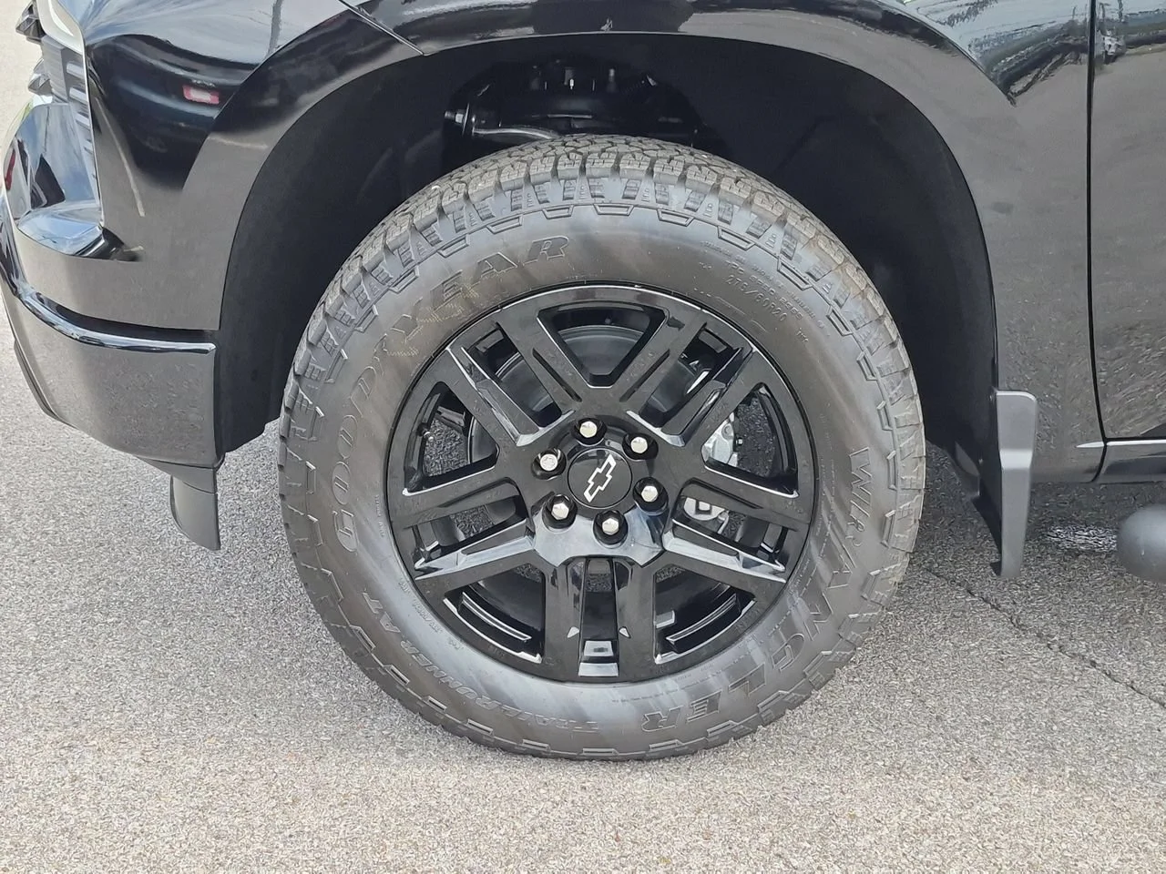 New 2026 Black Chevrolet RST image 32