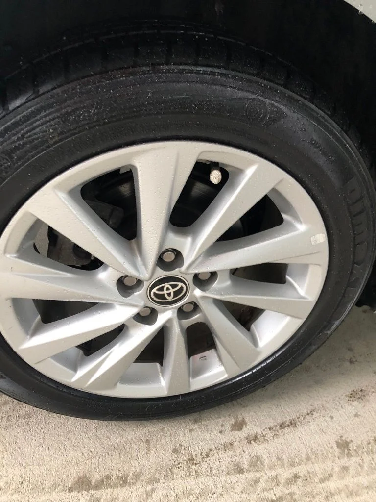 Used 2022 Silver Toyota LE image 9