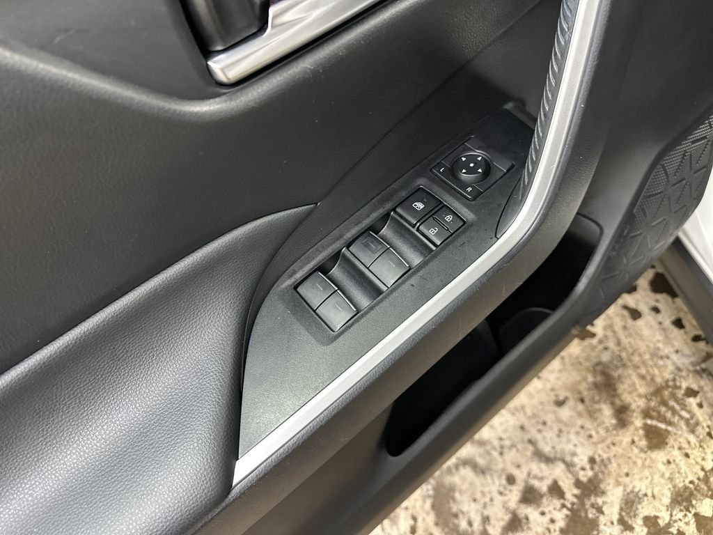 Used 2024 Beige Toyota XLE Premium image 15