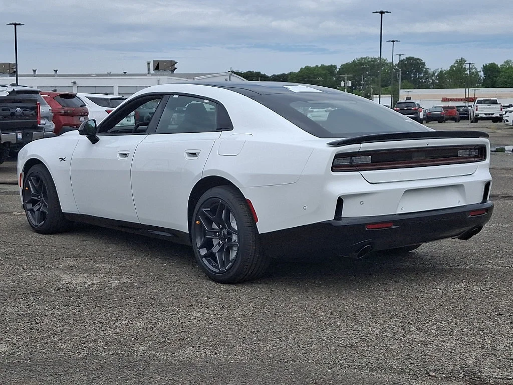 New 2026 White Knuckle Exterior Paint Dodge R/T image 6