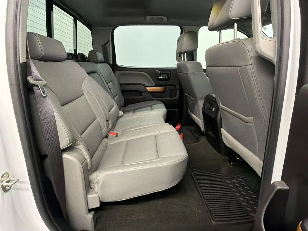 Used 2017 Summit White Chevrolet LTZ image 28