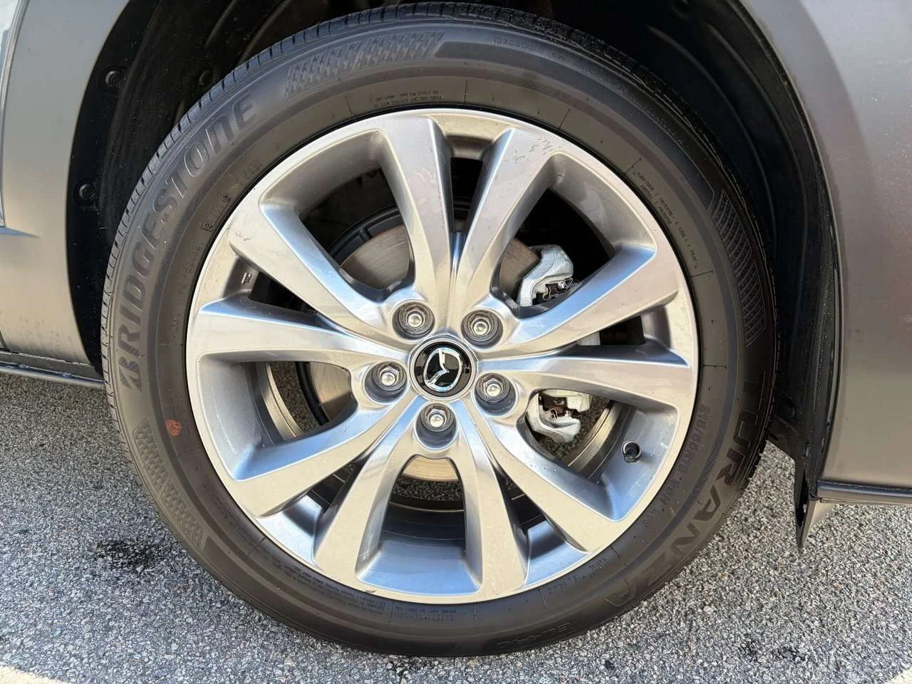 Used 2023  Mazda GS image 5