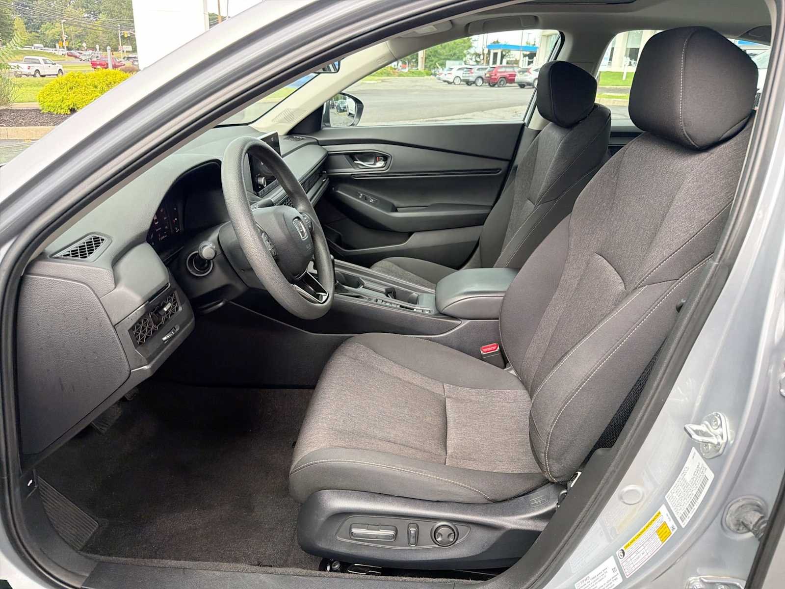 2023 Honda Accord EX - Photo 11