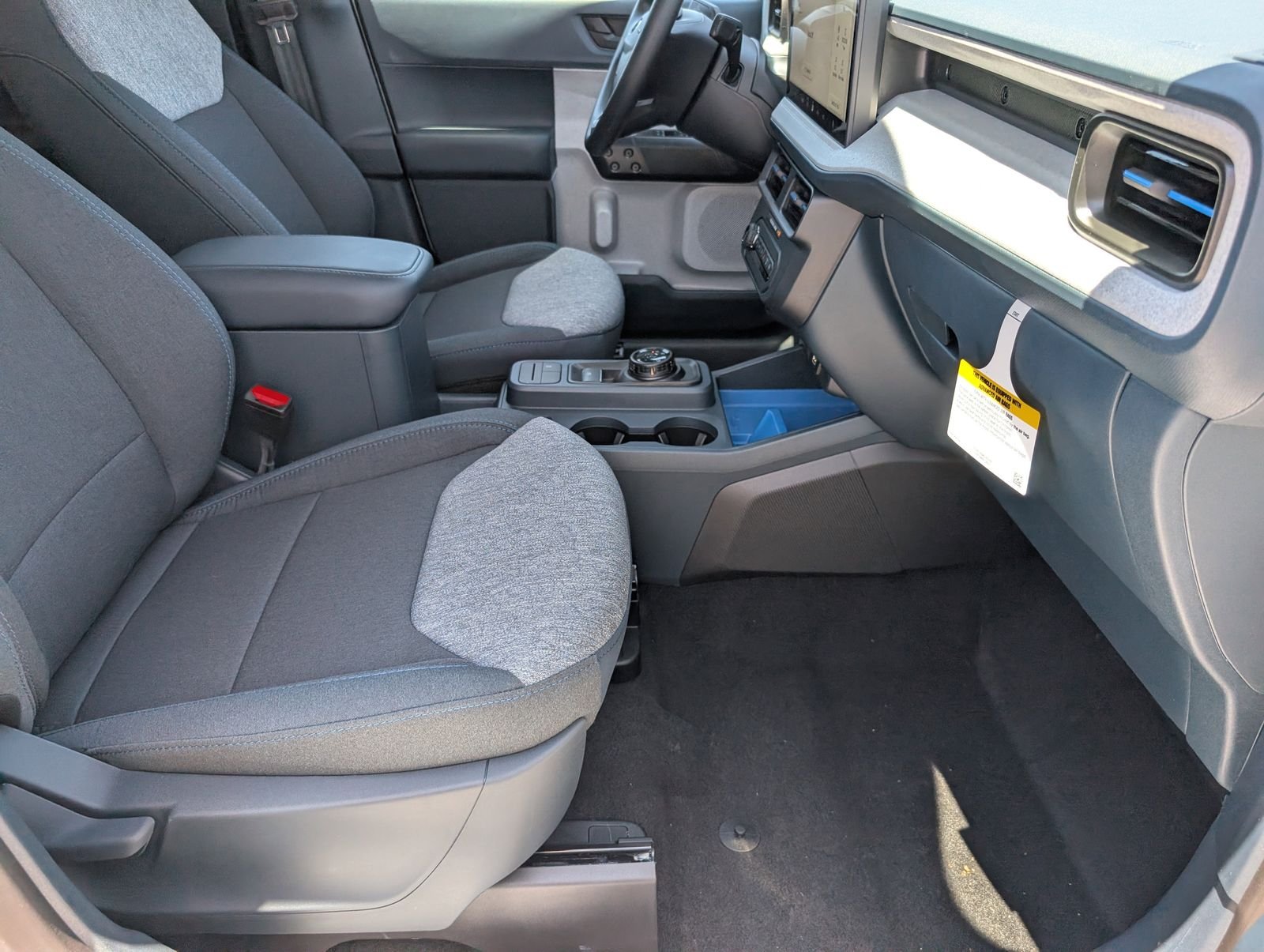 New 2026 Oxford White Ford XLT image 24