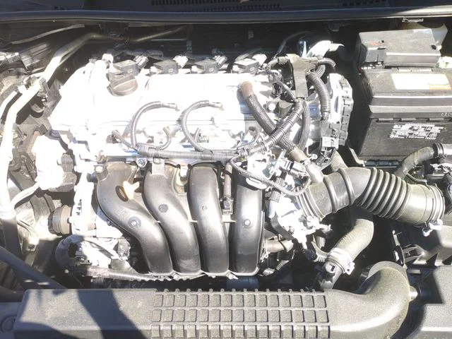 Used 2022 Black Toyota L image 25
