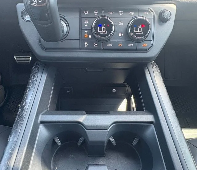 Certified Used 2026 Blue Land Rover OCTA image 37