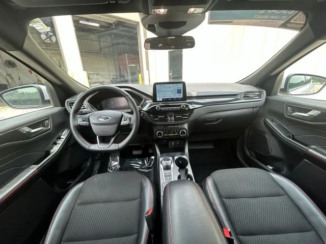 Used 2025 Silver Ford ST-Line Select image 18