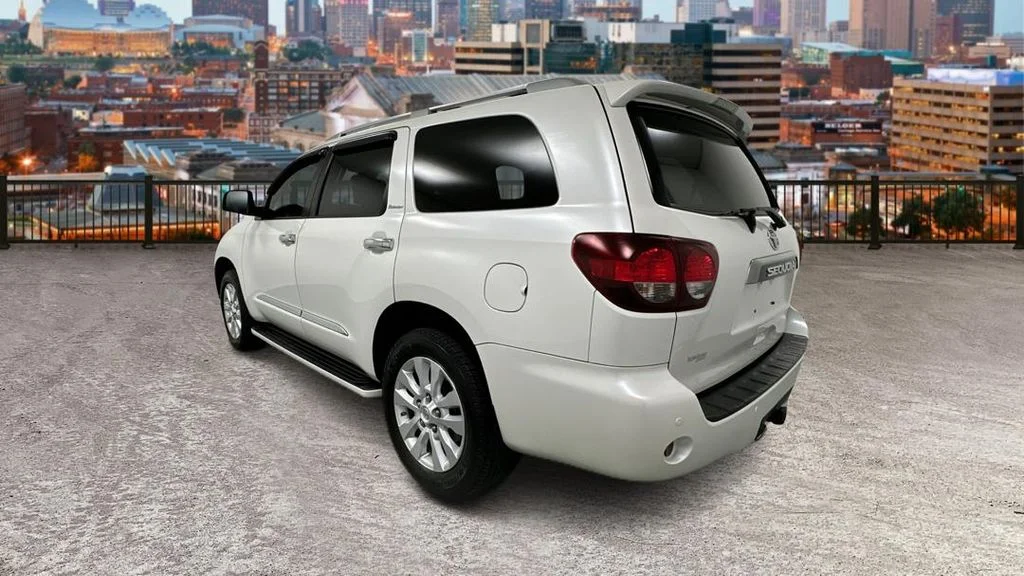 Used 2020 White Toyota Platinum image 7